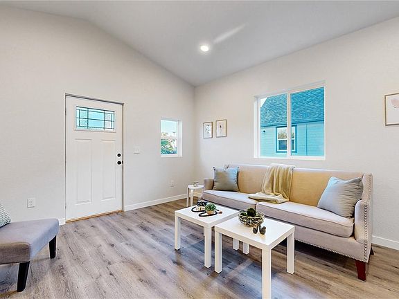 4th image of 3422 W Walsh Place
