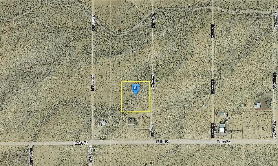 2nd image of 84 N Dewey Rd