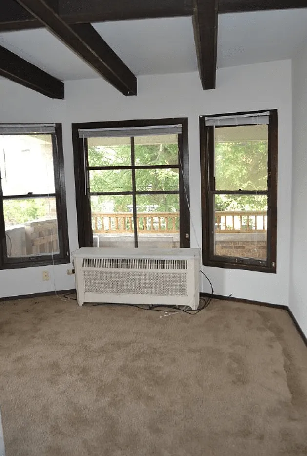 4 bed, 1.0 bath, 1100 sqft, $3,495 — Photo 4