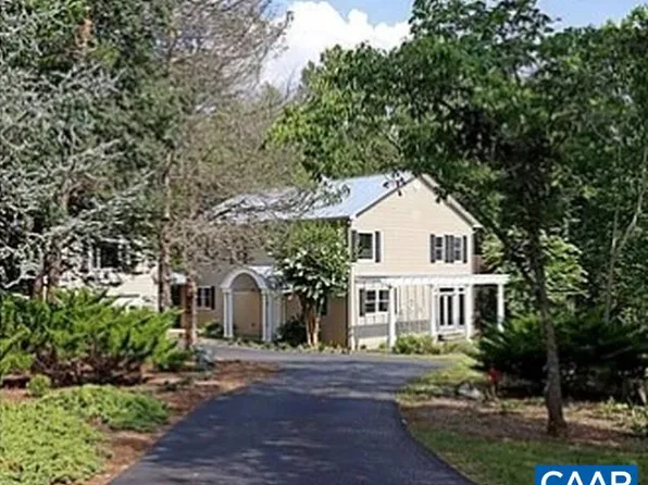 6285 Jarmans Gap Rd, Crozet, VA 22932