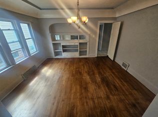 2539 N 51st St, Milwaukee, WI 53210