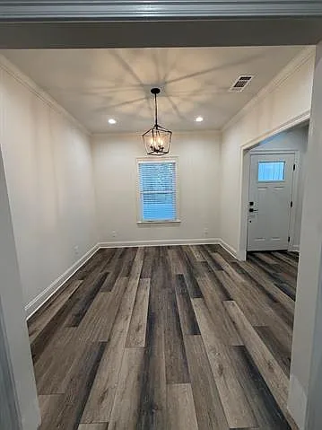 3 bed, 2.0 bath, 1408 sqft, $1,800 — Photo 3
