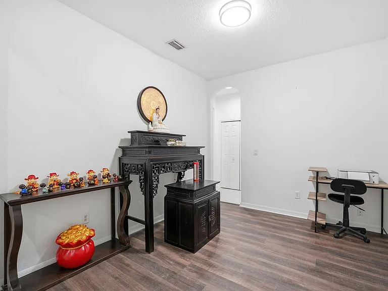 9821 Jasmine Brook Cir — Photo 5