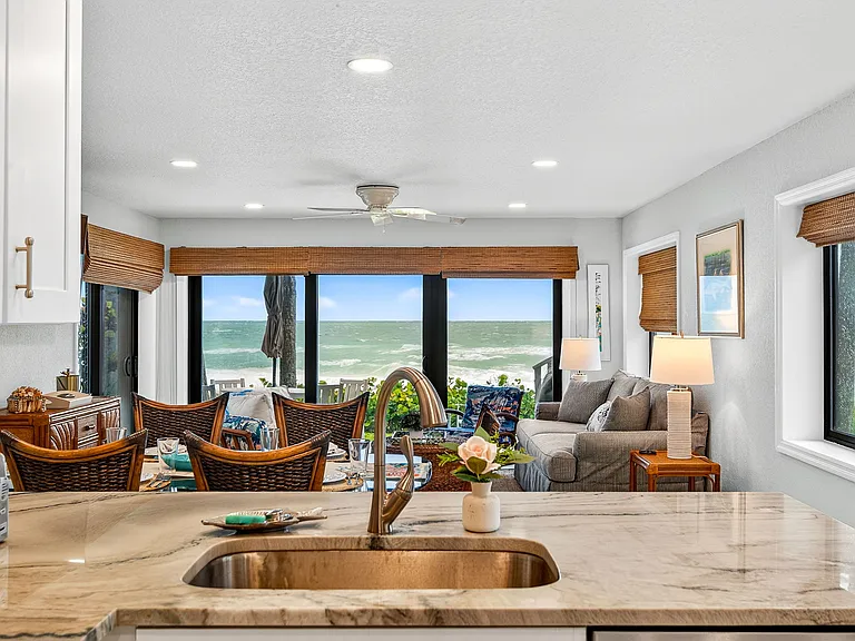 2100 Gulf Blvd #11 — Photo 14