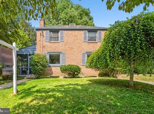 10 Kentbury Way, Bethesda, MD 20814