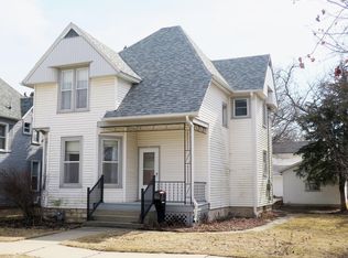 507 Center Ave, Decorah, IA 52101