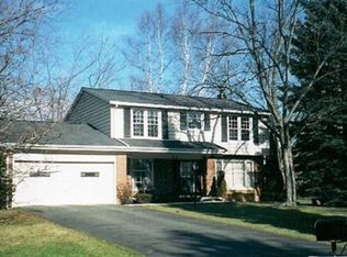 1236 Trenton Rd, Adrian, MI 49221