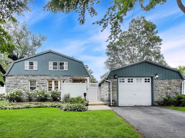 165 S Maple St, Palatine, IL 60067