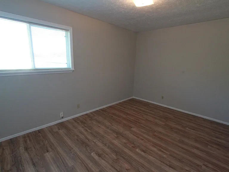 3904 Hudson Bend Rd #D — Photo 21