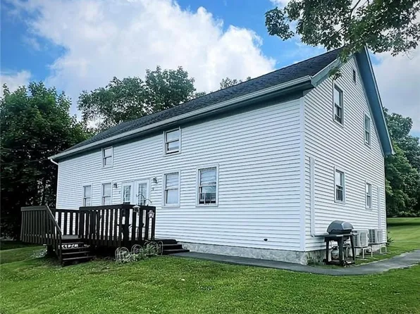 76 South Chestnut Street, Plainfield, CT 06374