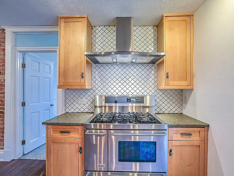 1010 Forrester St NW — Photo 13