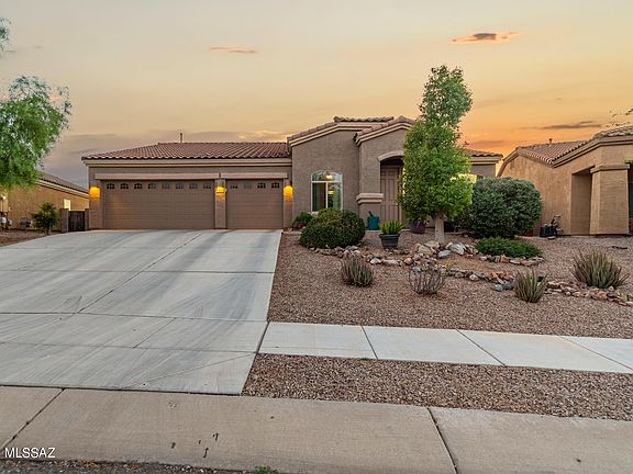 2nd image of 6270 S Eagles Talon Pkwy