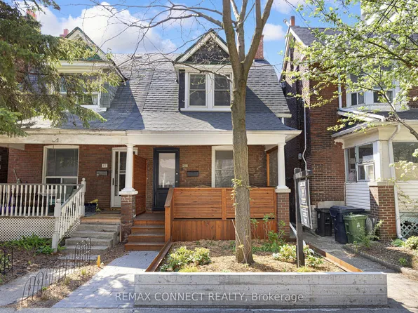 29 Howard Park Ave, Toronto, ON M6R 1V3