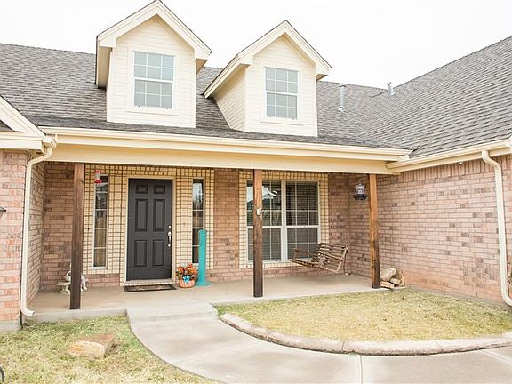 2nd image of 150 Parker Dr