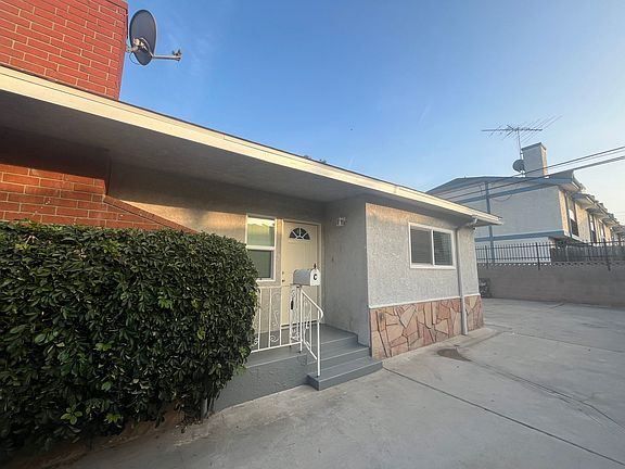 3rd image of 4236 W 142nd St #300