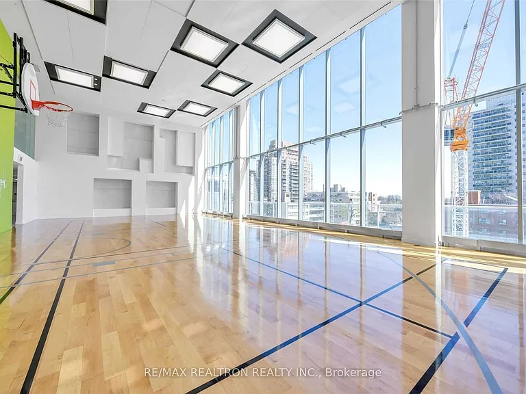 195 Redpath Ave #3411 — Photo 6