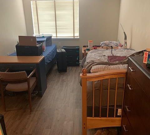 5th image of 900 Progress St NW APT D