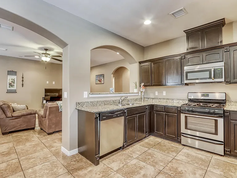 14311 E Cave Ave — Photo 9