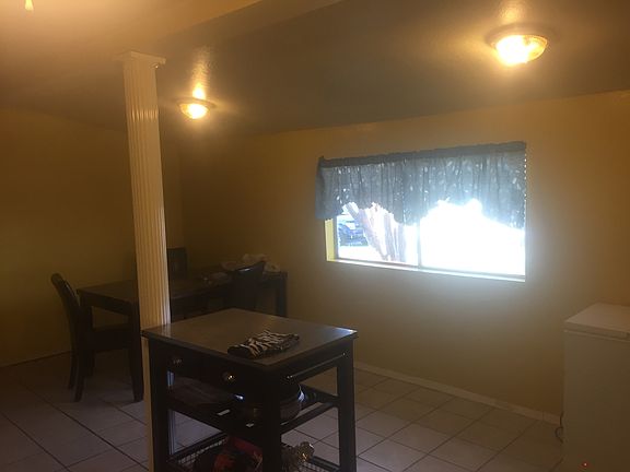 4th image of 1014 Jardin Dr