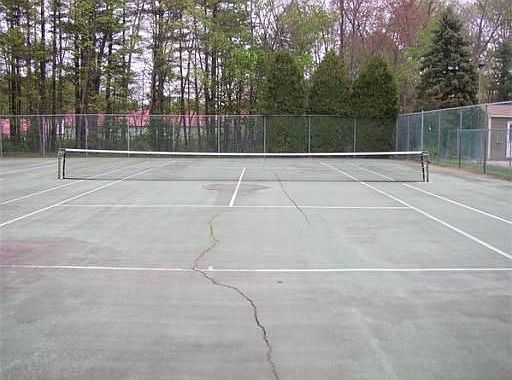 4th image of 18 Heritage Dr