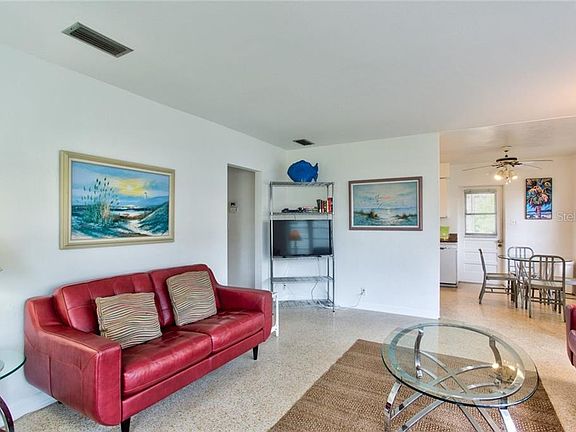4th image of 6525 Sabal Dr