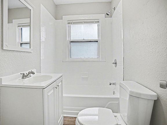5th image of 5531 Euclid Ave