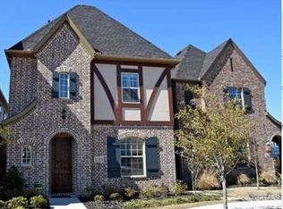 2229 Cardinal Blvd, Carrollton, TX 75010