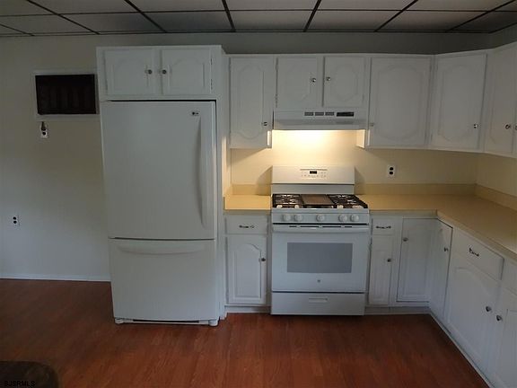 2nd image of 300 Dennis Dr