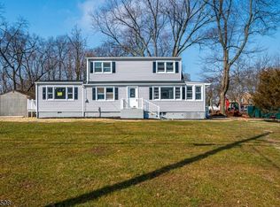 536 Garfield Ave, Somerset, NJ 08873