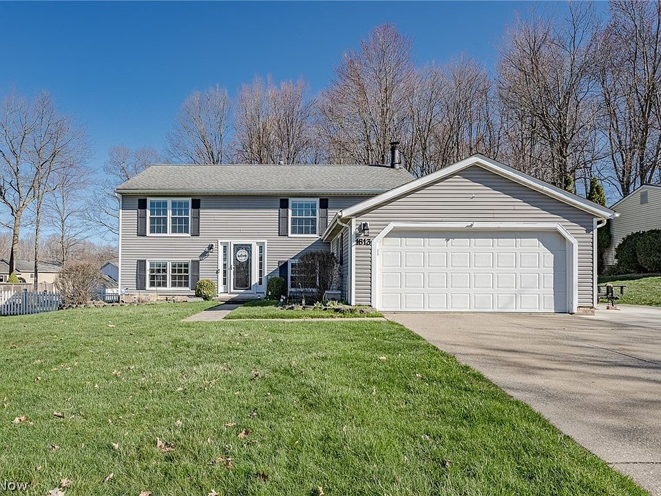 1st image of 1613 Woodland Ct