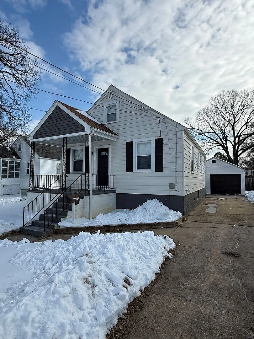 Beautiful 3 Bedroom SingleFamily Home in Essex, MD — Photo 1