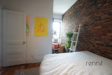 Rented by Rennit Inc.