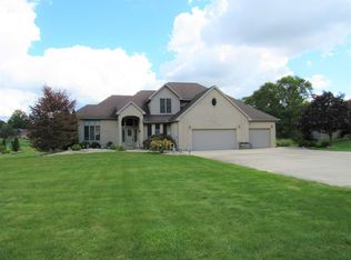 214 S Hickory Ln, Kokomo, IN 46901