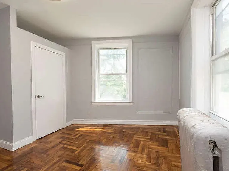 901 Woodycrest Ave #D4 — Photo 7