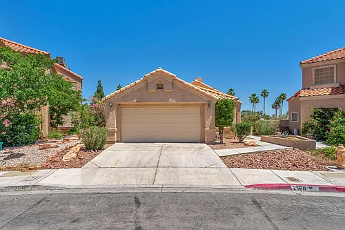 2560 Silver Shadow Dr Photo 1