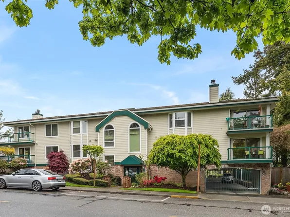 609 7th Avenue N #B204, Edmonds, WA 98020