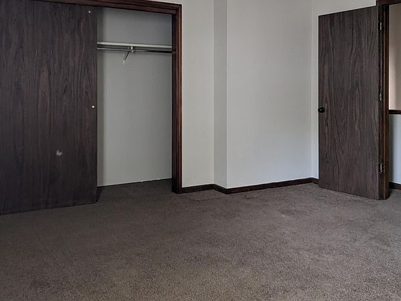 4th image of 4322 Jarboe St
