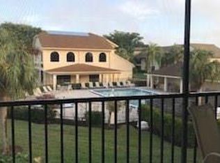 8287 Charter Club Cir UNIT 5, Fort Myers, FL 33919