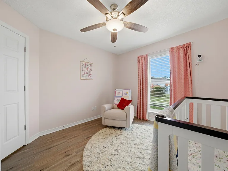 519 Batten Blvd — Photo 13