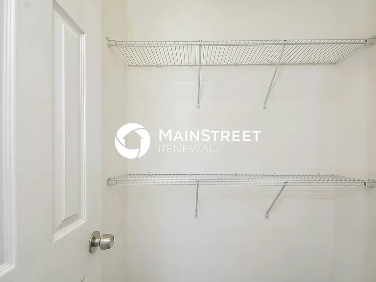 Walk In Closet