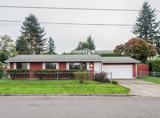 8606 NE Russell St, Portland, OR 97220