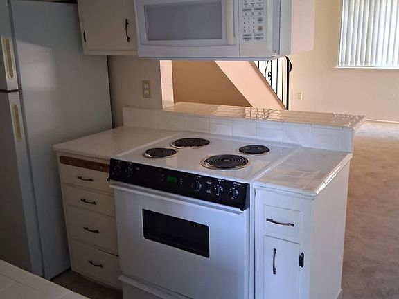 3rd image of 2518 P St #1-7