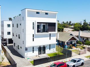 3922 1/2 S Brighton Ave, Los Angeles, CA 90062