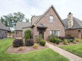 944 Starr Ct, Auburn, AL 36830