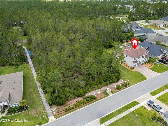 2nd image of 146 BALVENIE Drive