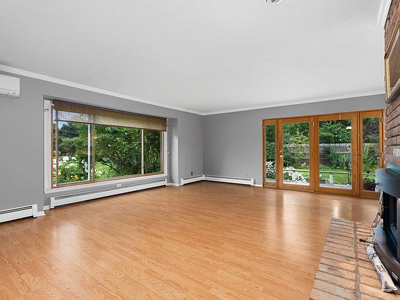 5th image of 3890 Morningside Dr