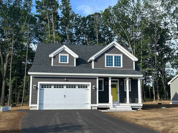 50 Summerwind Place #8, Greenland, NH 03840