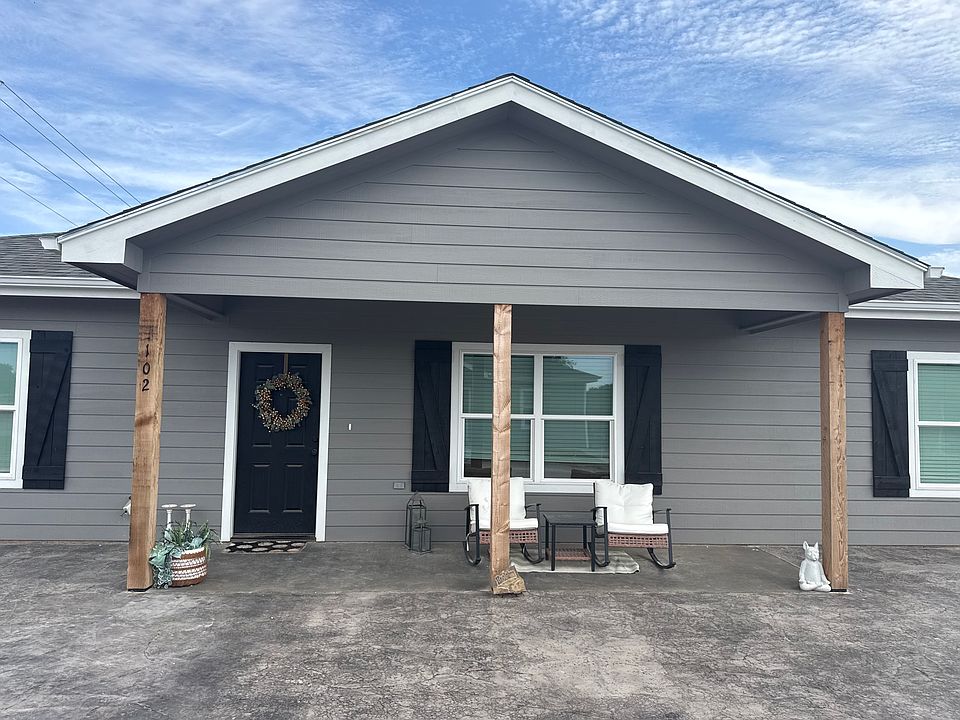 1st image of 102 Deedee Rd