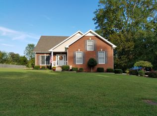 181 Dixie Ln, Pleasant View, TN 37146