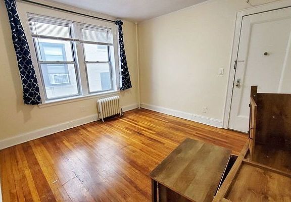 5th image of 21-67 27th St #Bb4